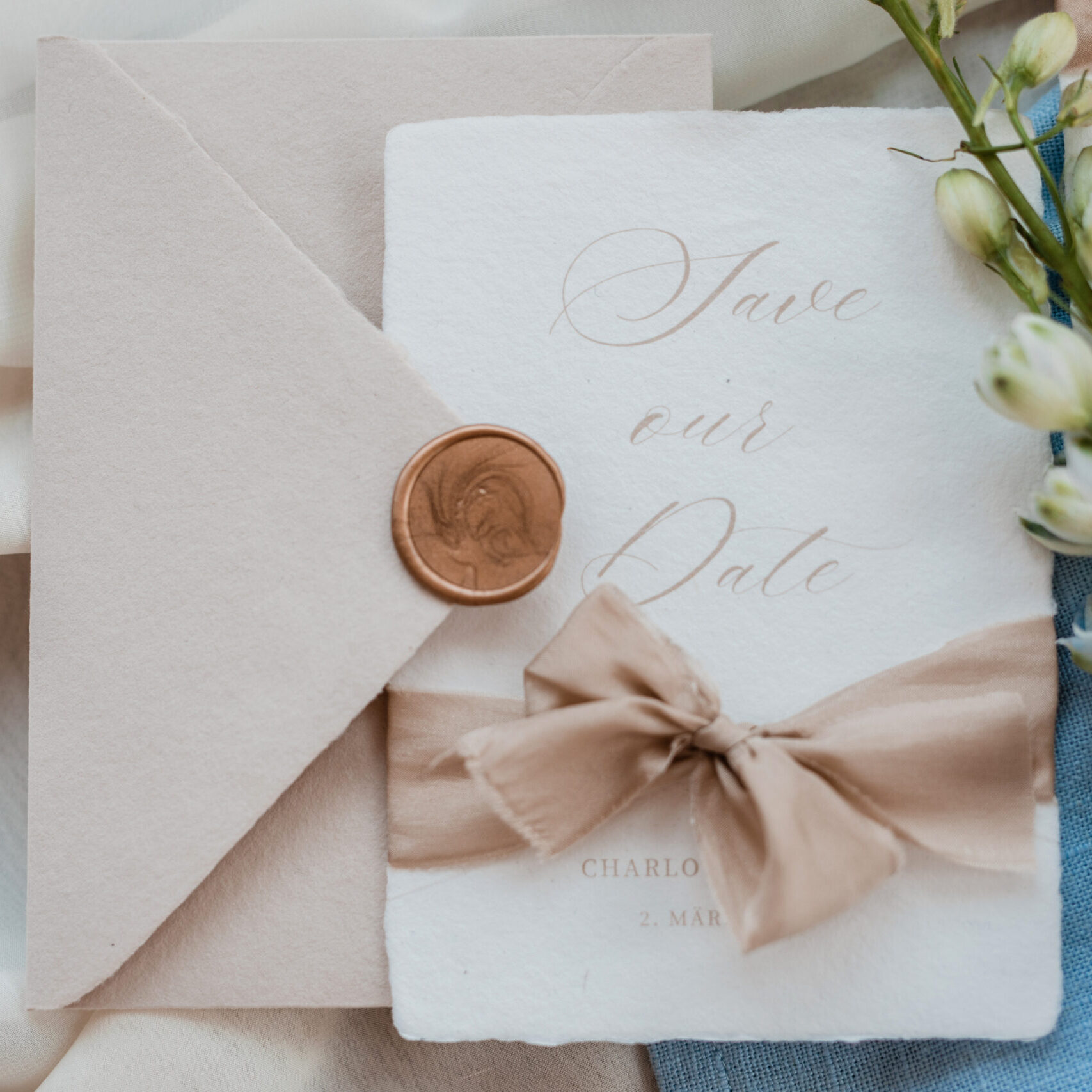 Hochwertige Save the Date Karte für Hochzeit